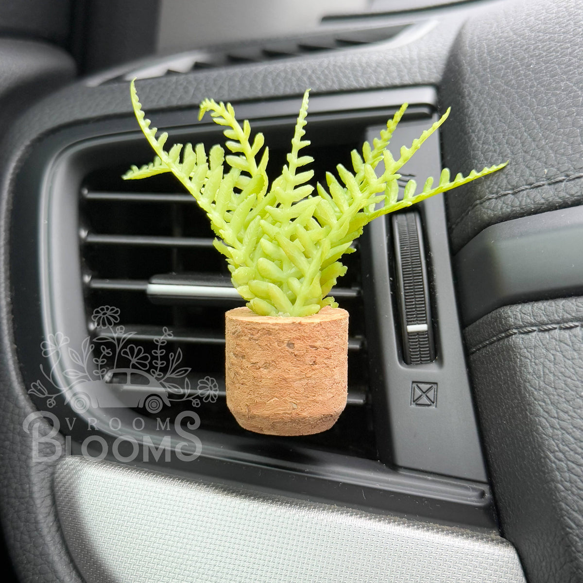 Fern vent clip car diffuser in a cork pot, photo 5